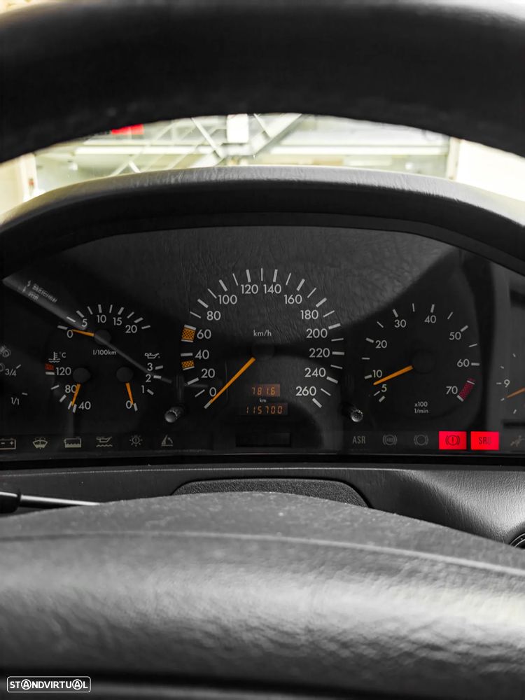 Mercedes-Benz CL 500 Coupé - 49