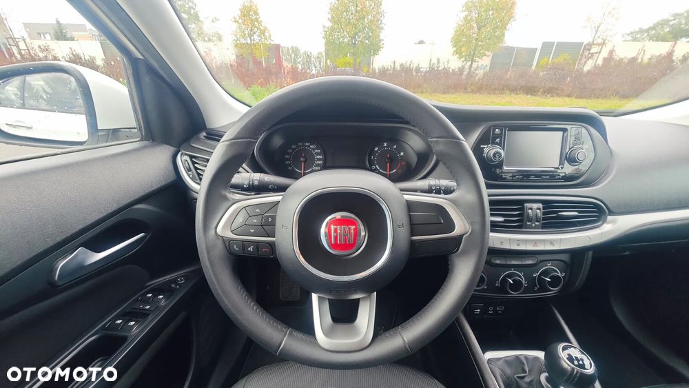 Fiat Tipo 1.4 16v Easy - 10