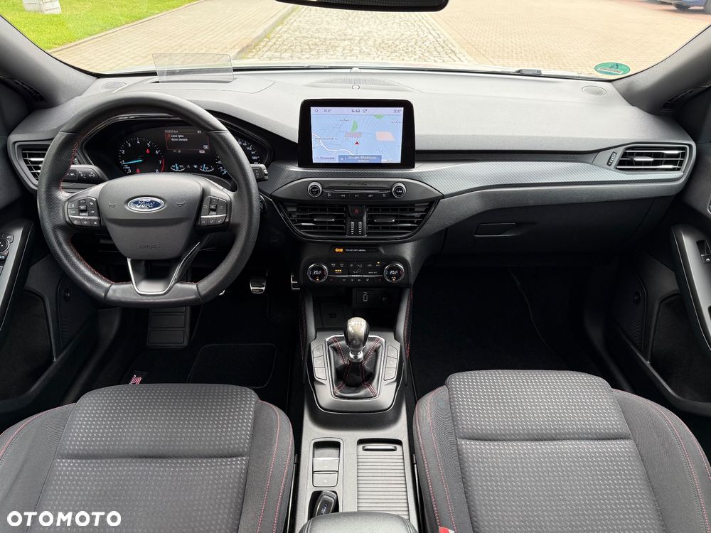 Ford Focus 1.5 EcoBoost STart-Stopp-System ST-LINE - 13