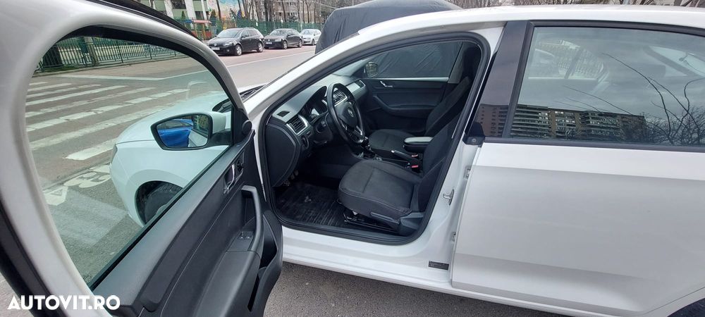 Skoda RAPID 1.2 TSI Active - 9