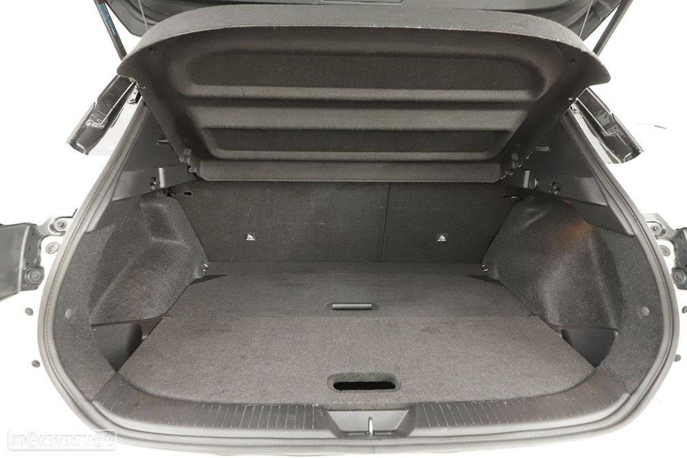 Nissan Qashqai 1.3 DIG-T N-Connecta - 24