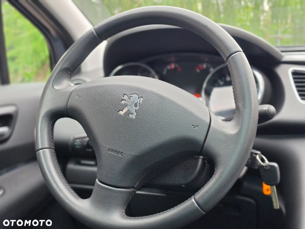 Peugeot 3008 - 27