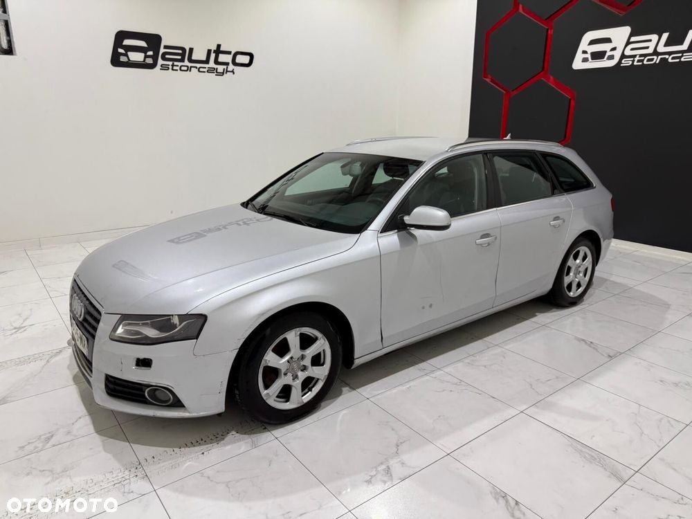 Audi A4 Avant - 4