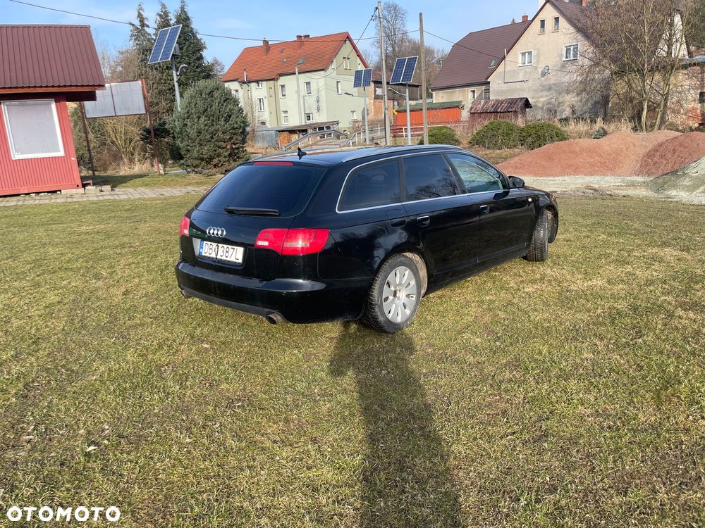 Audi A6 Avant - 4