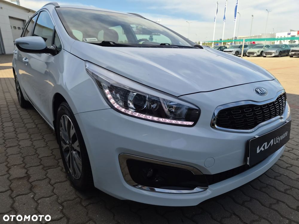 Kia Ceed 1.4 L Business Line - 35