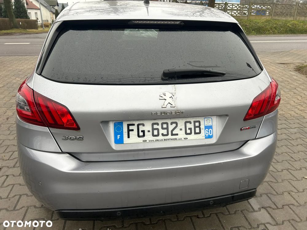 Peugeot 308 - 23