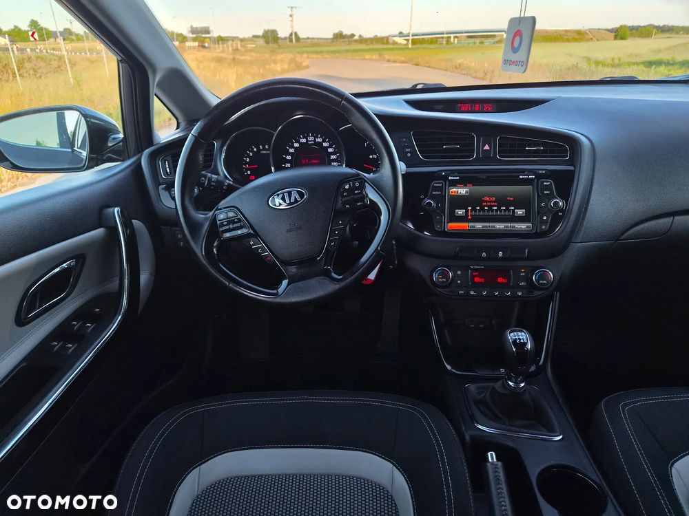 Kia Ceed 1.6 CRDi XL - 4