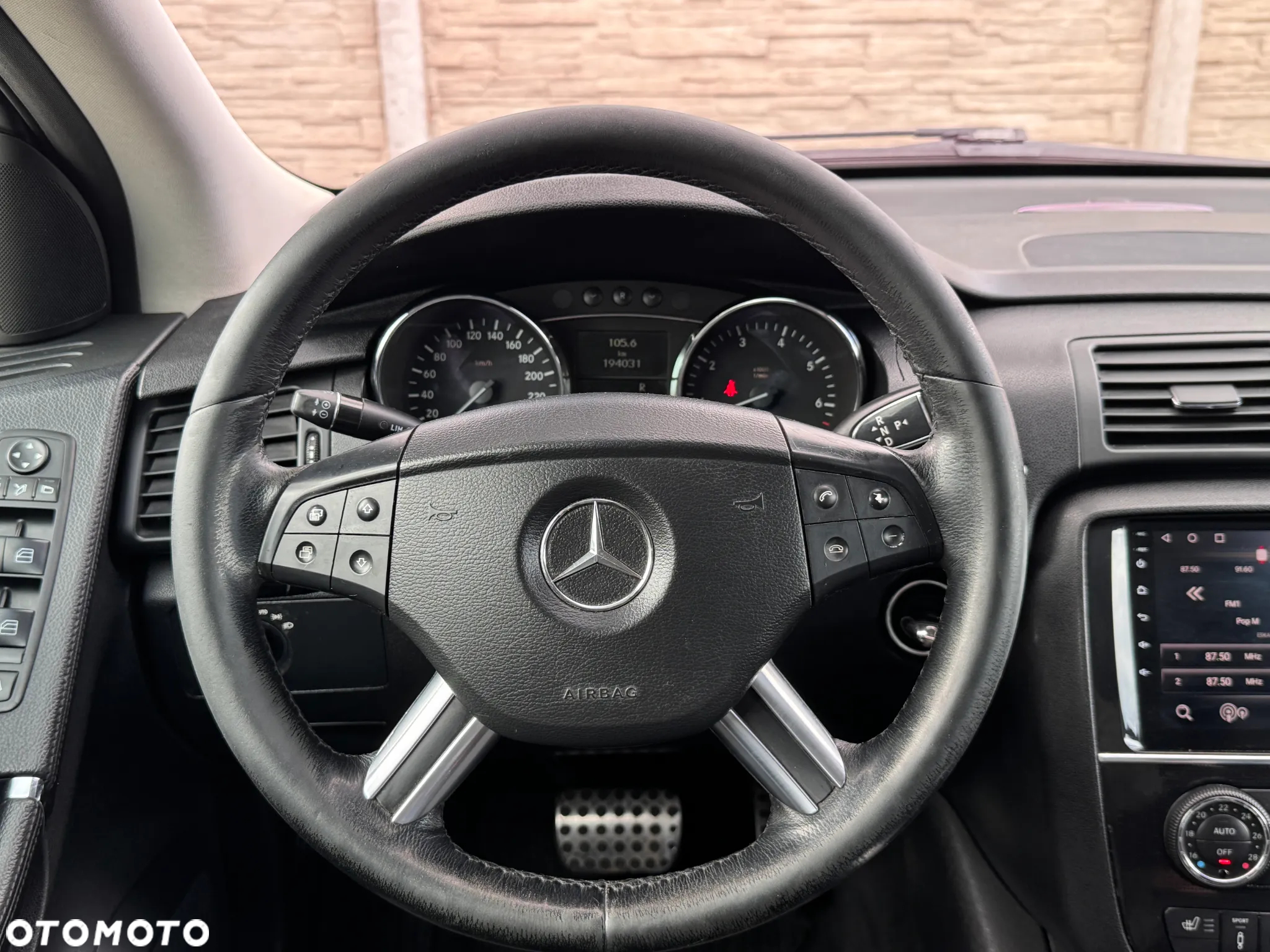 Mercedes-Benz Klasa R 300 - 17