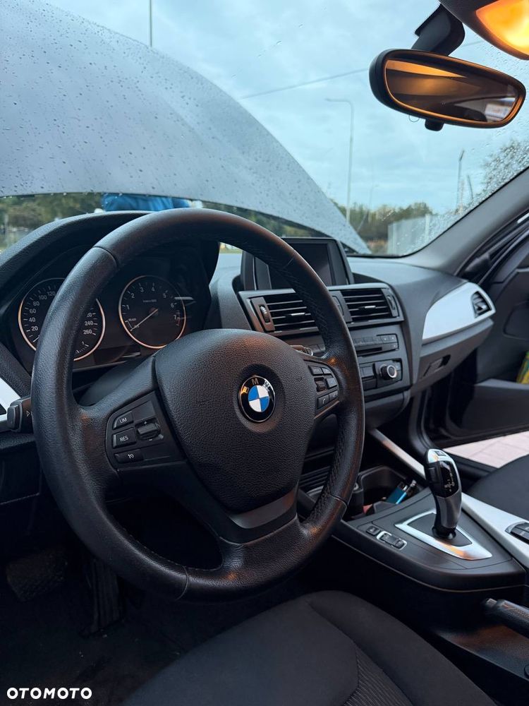 BMW Seria 1 116i - 16