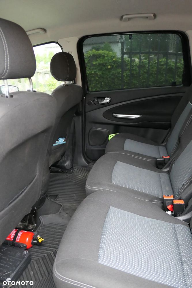 Ford S-Max 2.0 TDCi DPF Titanium - 22