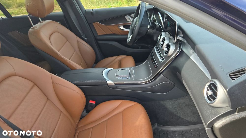 Mercedes-Benz GLC 300 4-Matic - 13