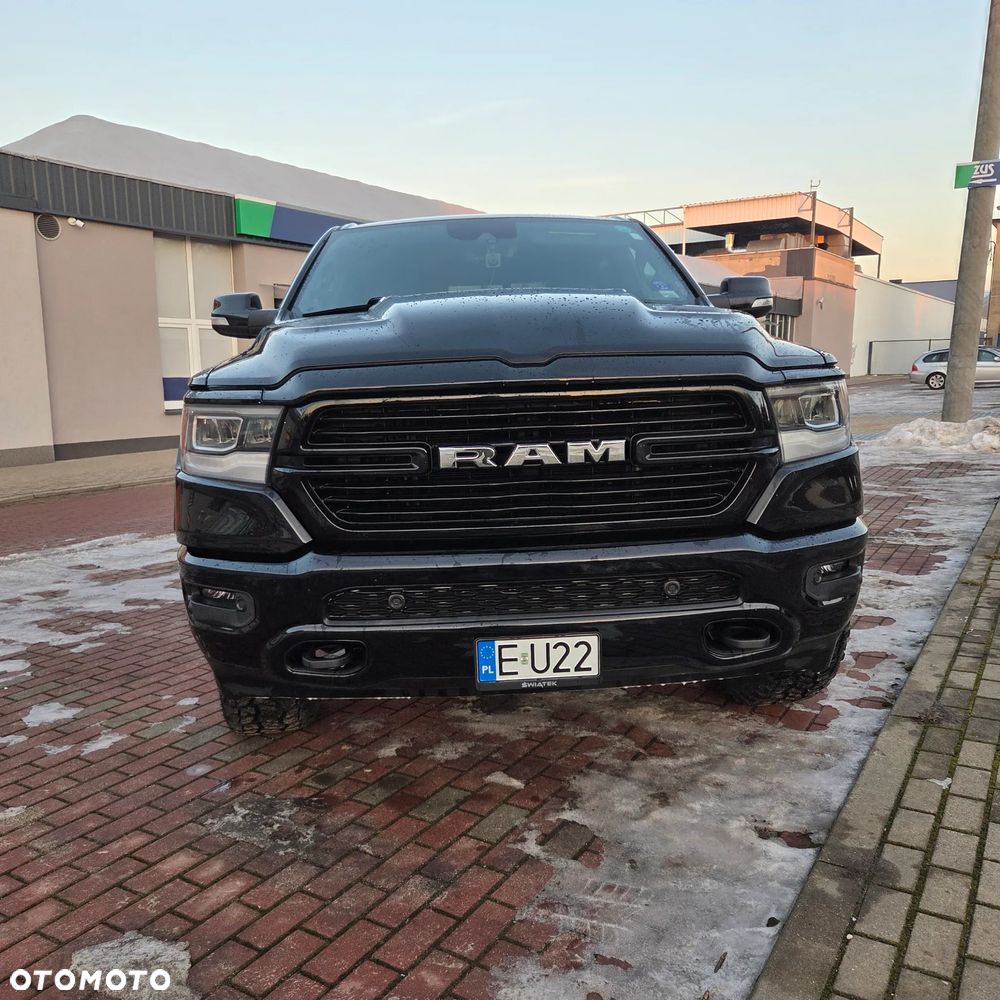 RAM 1500 5.7 Crew Cab Laramie - 4