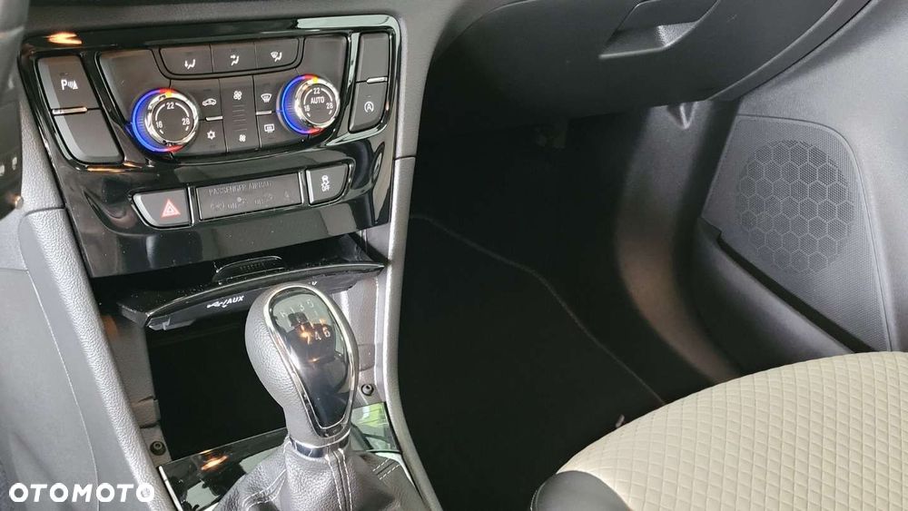 Opel Mokka X - 16