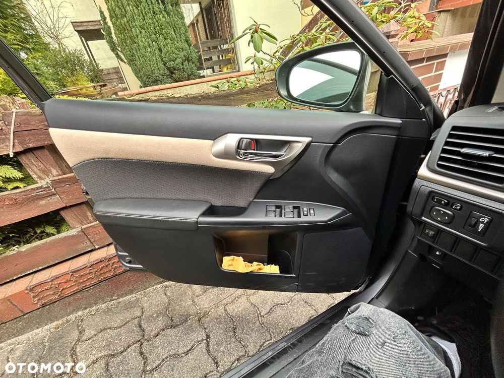 Lexus CT 200h Elegance - 6