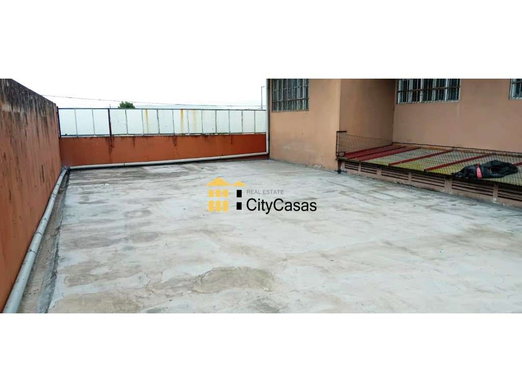 Loja c/ Terraço e 2 Frentes | Paranhos - Grande imagem: 3/17