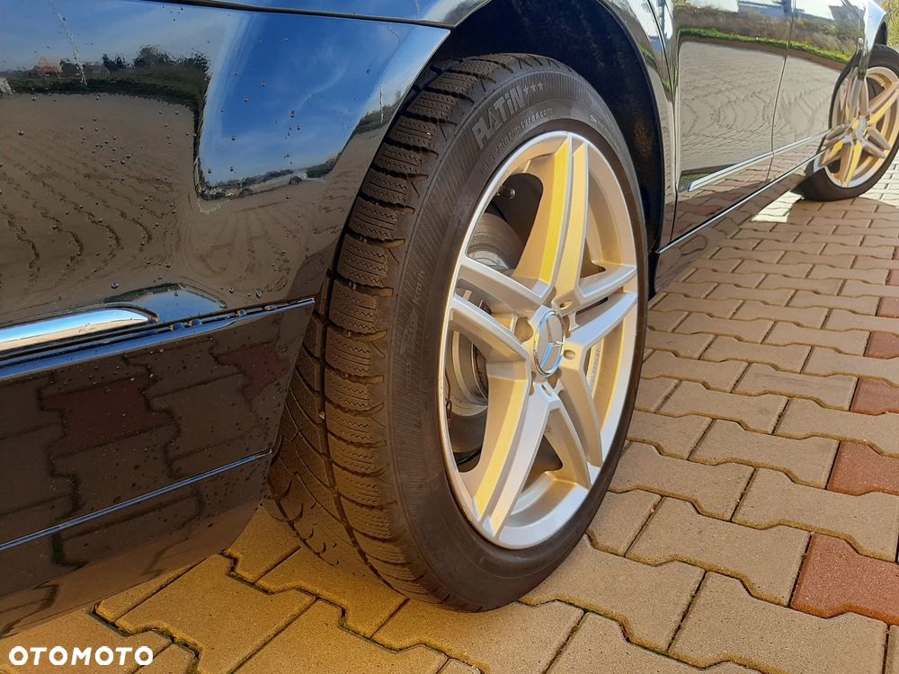 Mercedes-Benz Klasa C 250 CGI Automatik BlueEFFICIENCY Avantgarde - 38