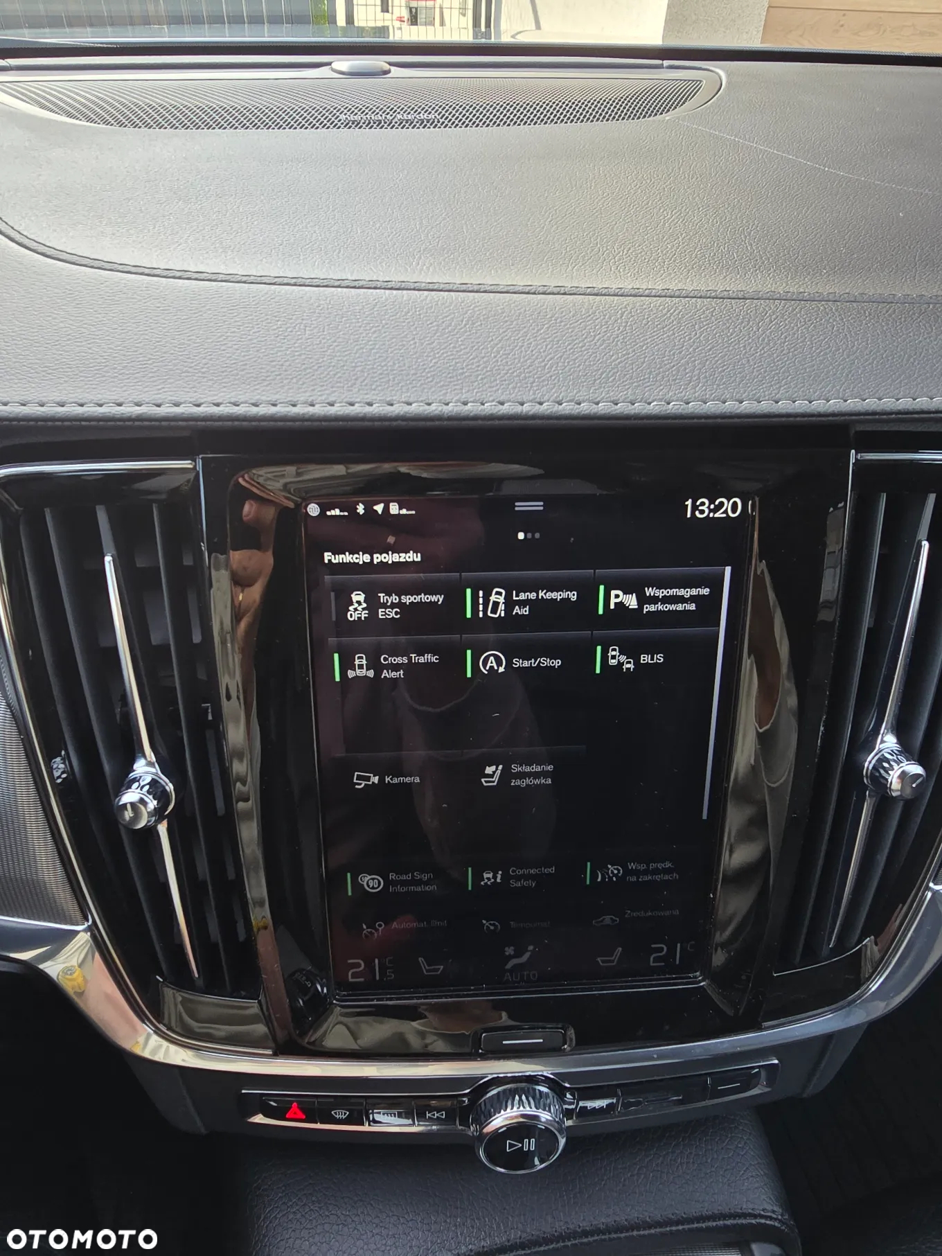 Volvo V90 D4 AWD Inscription - 9