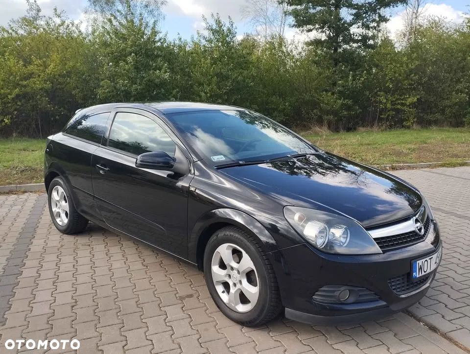 Opel Astra III GTC 1.8 Sport - 3