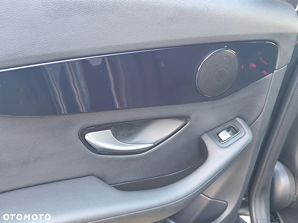 Mercedes-Benz Klasa C - 24