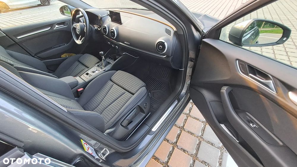 Audi A3 Sportback 35 TFSI cylinder on demand - 22