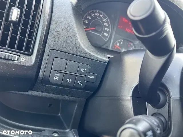 Peugeot Boxer L2H2 7-os. 2,0 Hdi 130 KM klima tempomat - 23