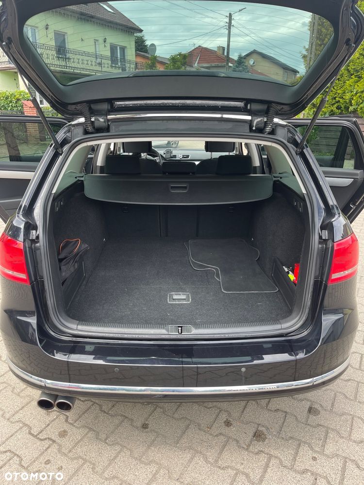 Volkswagen Passat - 18