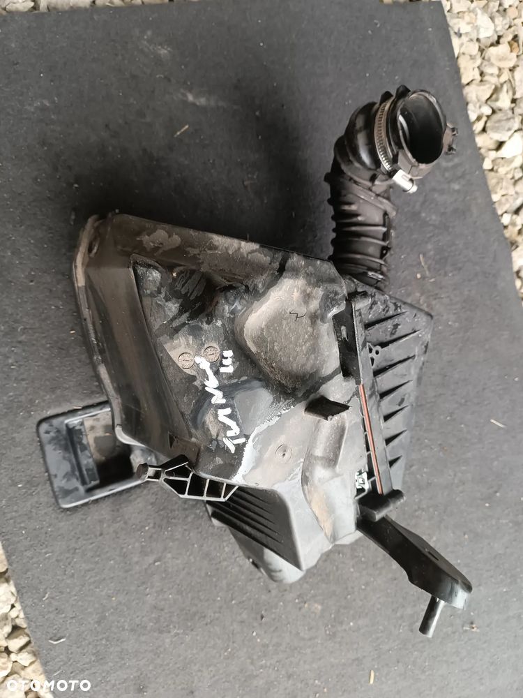 FILTR POWIETRZA OBUDOWA RENAULT TWINGO III SMART - 2