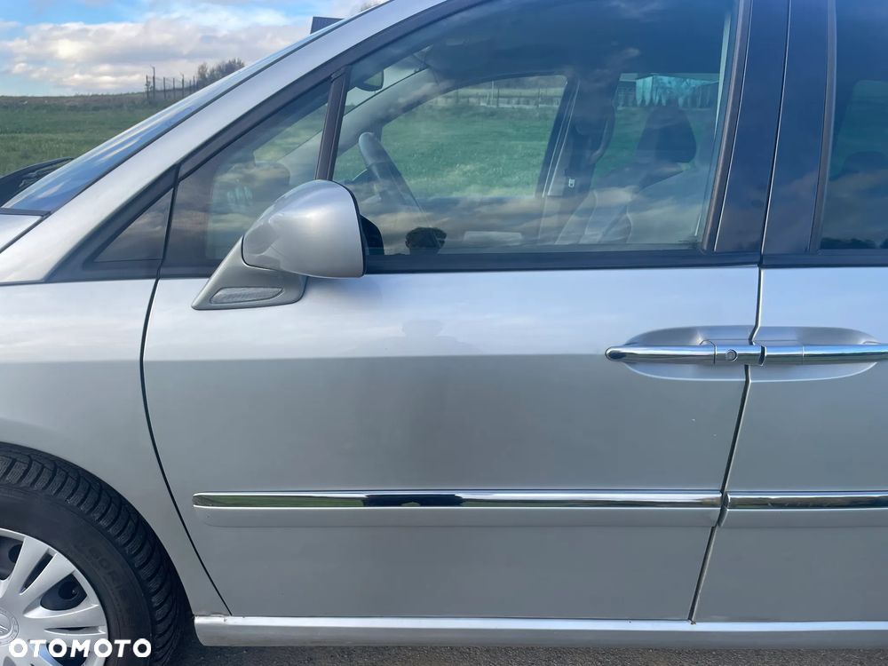 Citroën C8 2.0 HDi Exclusive - 10