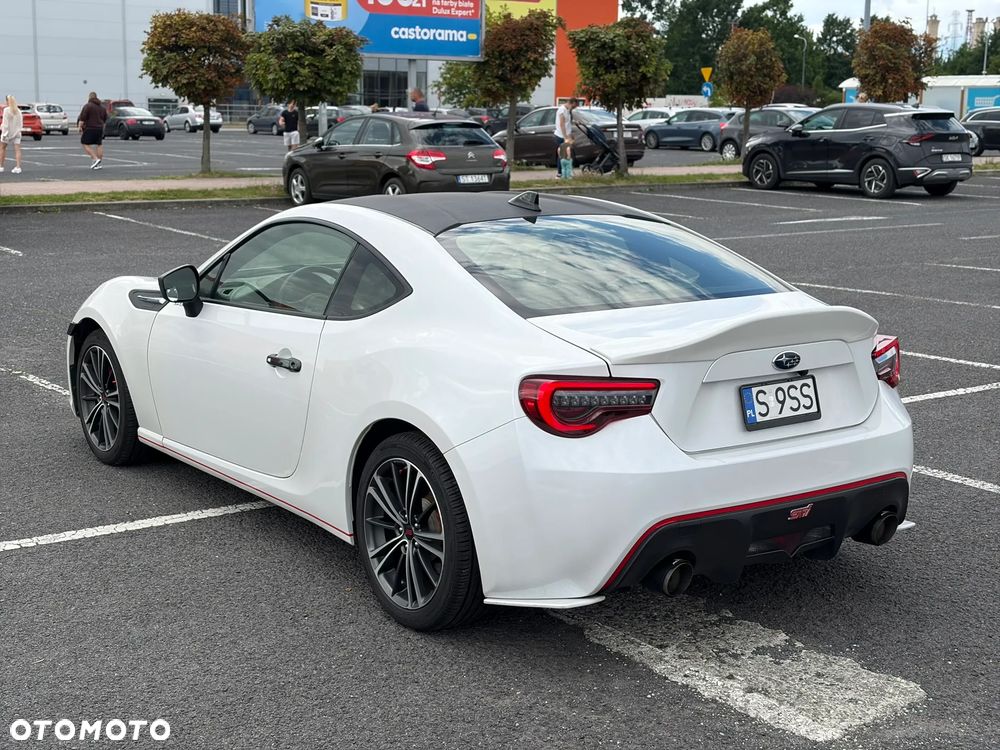 Subaru BRZ 2.0i Sport + - 12