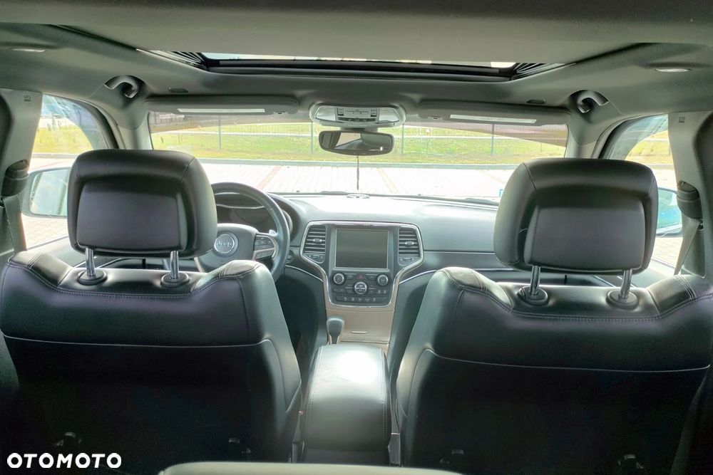 Jeep Grand Cherokee - 8
