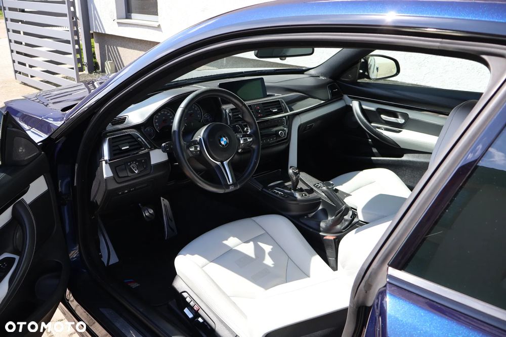BMW M4 DKG - 6
