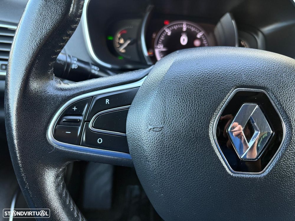 Renault Mégane 1.5 dCi Bose Edition SS - 13