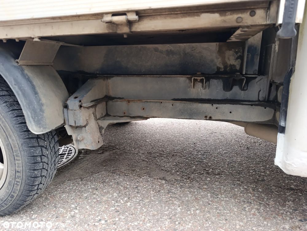 Volkswagen Transporter - 16