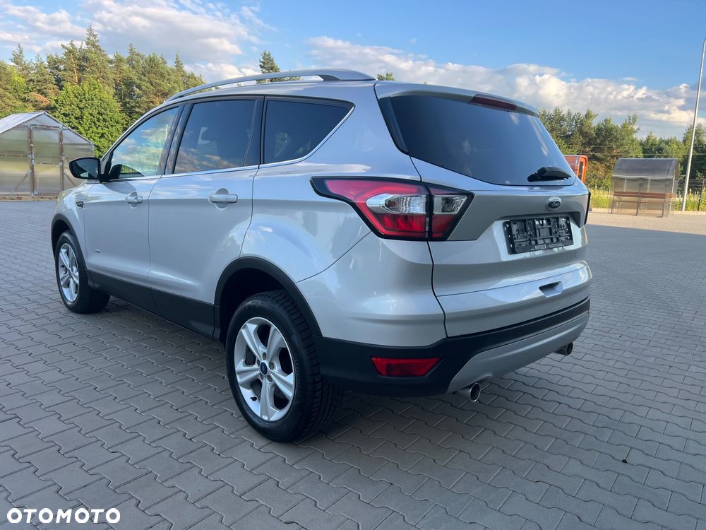Ford Kuga - 3