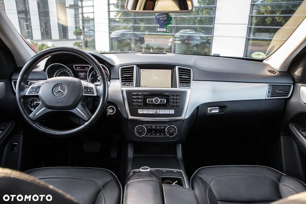 Mercedes-Benz ML 350 BlueTEC 4MATIC 7G-TRONIC - 13