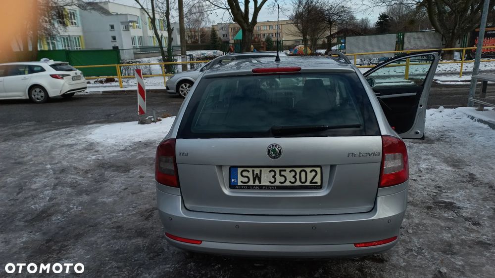 Skoda Octavia 1.9 TDI Ambiente - 2