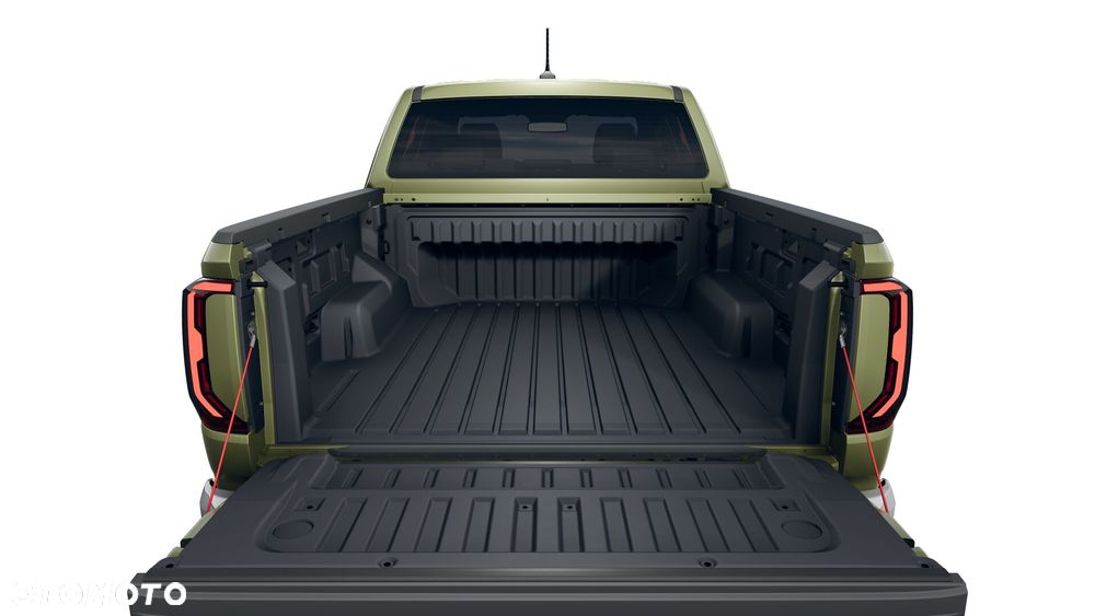 Volkswagen Amarok - 8