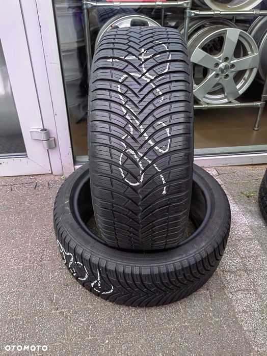 205/45R17 88V Kleber Quadraxer 2 para całoroczna PC26