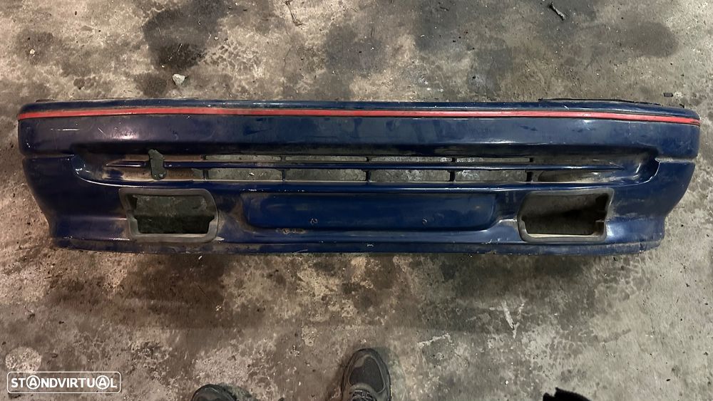 Parachoque ford escort 93 - 1