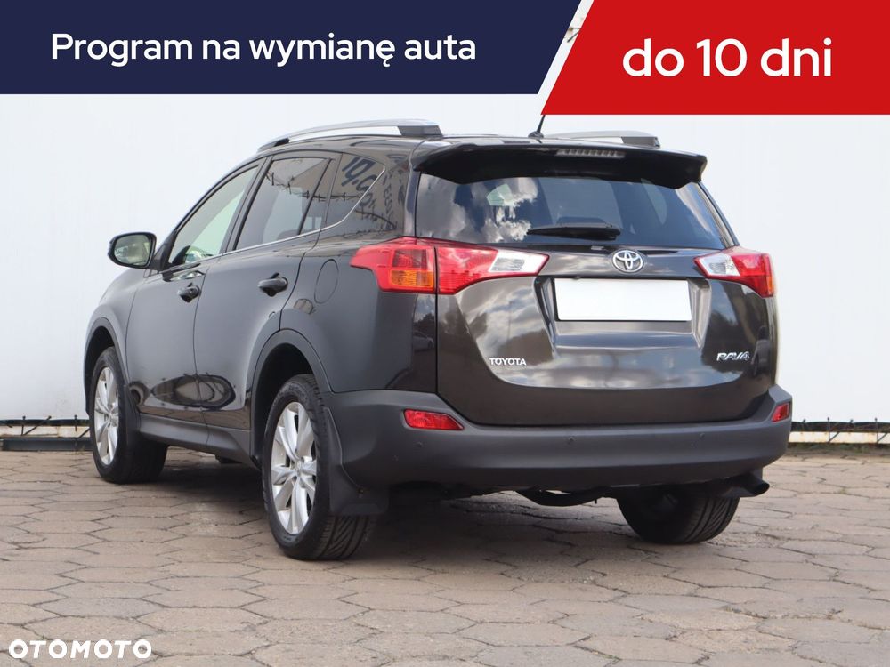 Toyota RAV4 - 6