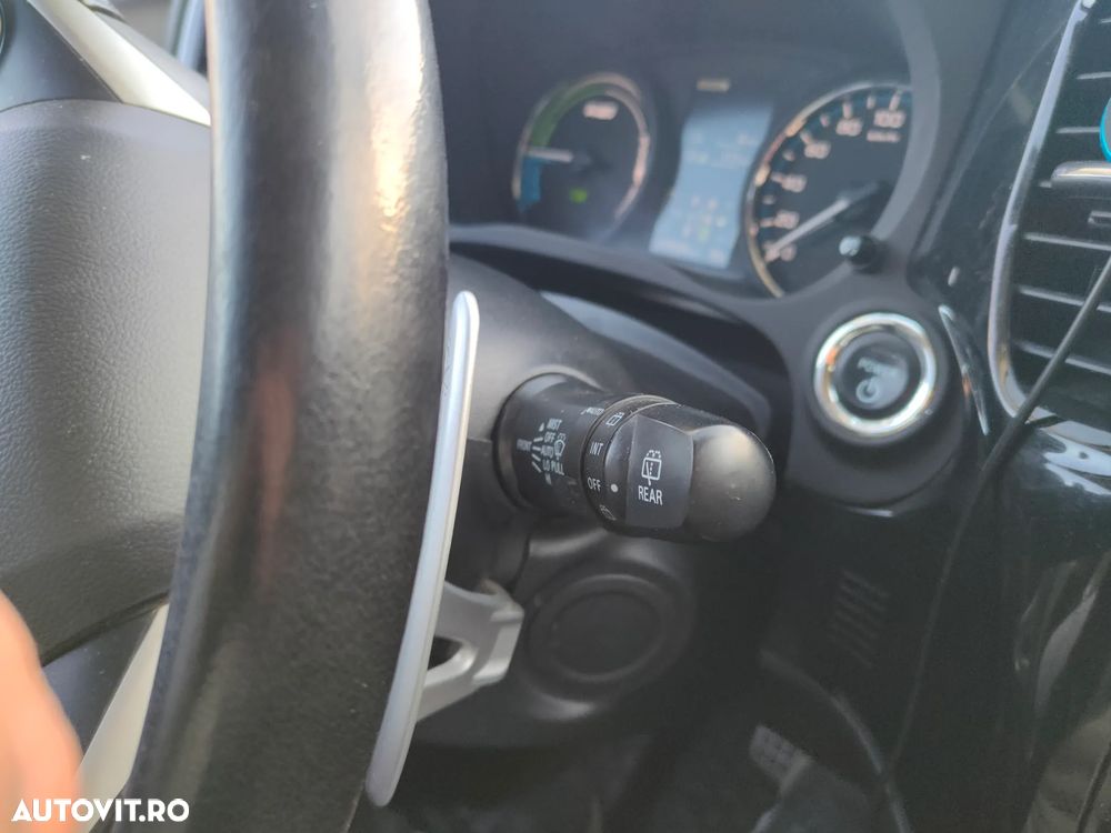 Mitsubishi Outlander 2.0 Litre DOHC MIVEC 4WD Instyle Navi - 2