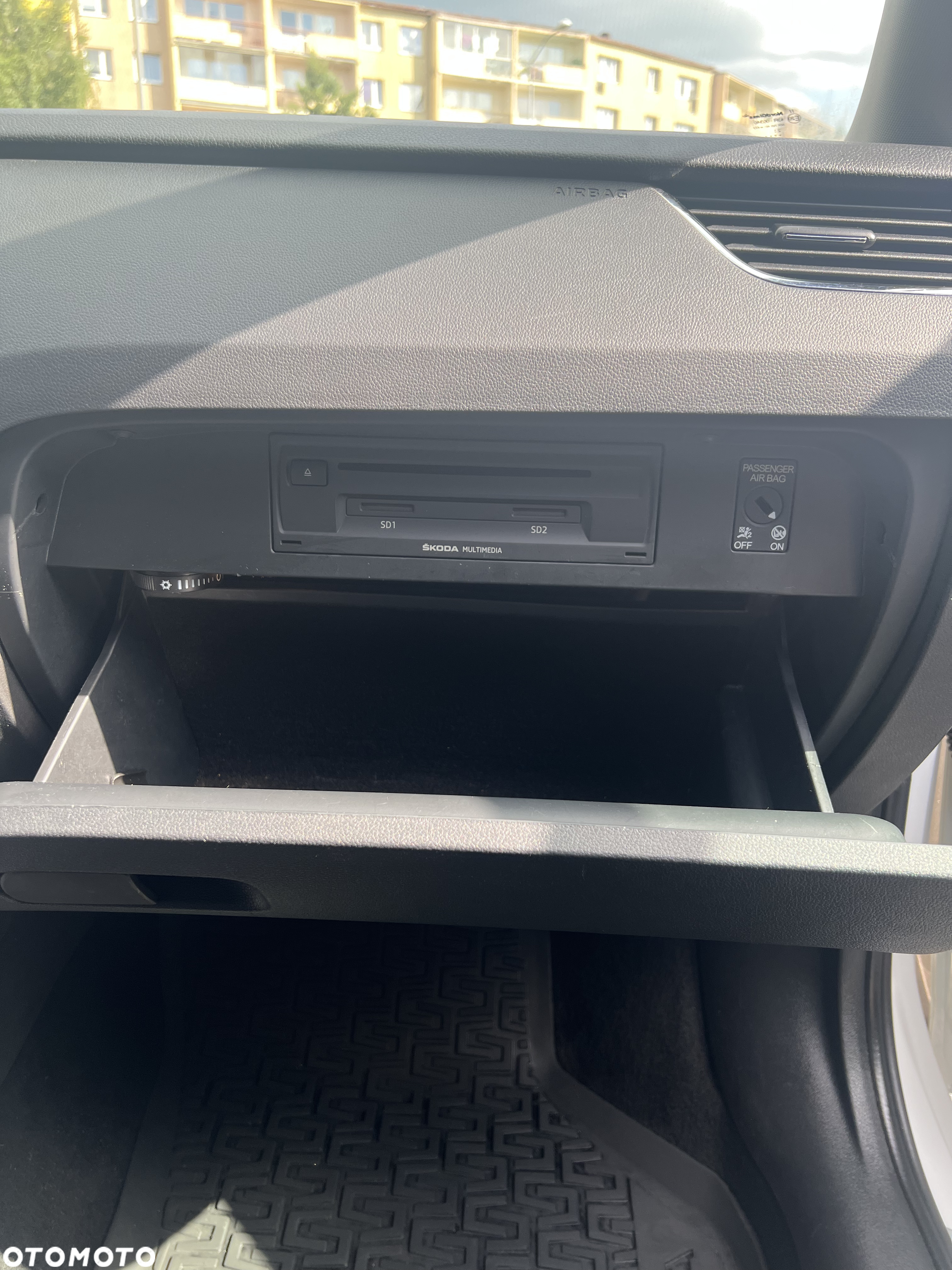 Skoda Octavia Scout 2.0 TDI 4x4 DSG - 29