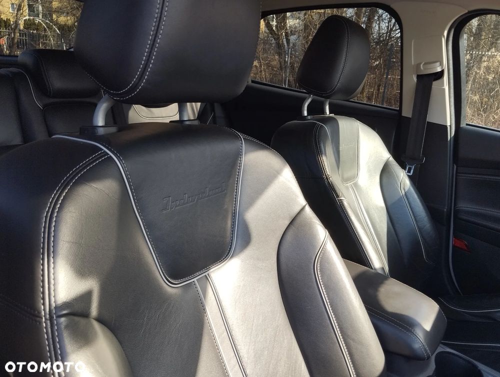 Ford Focus 1.6 EcoBoost Start-Stopp-System Champions Edition - 8