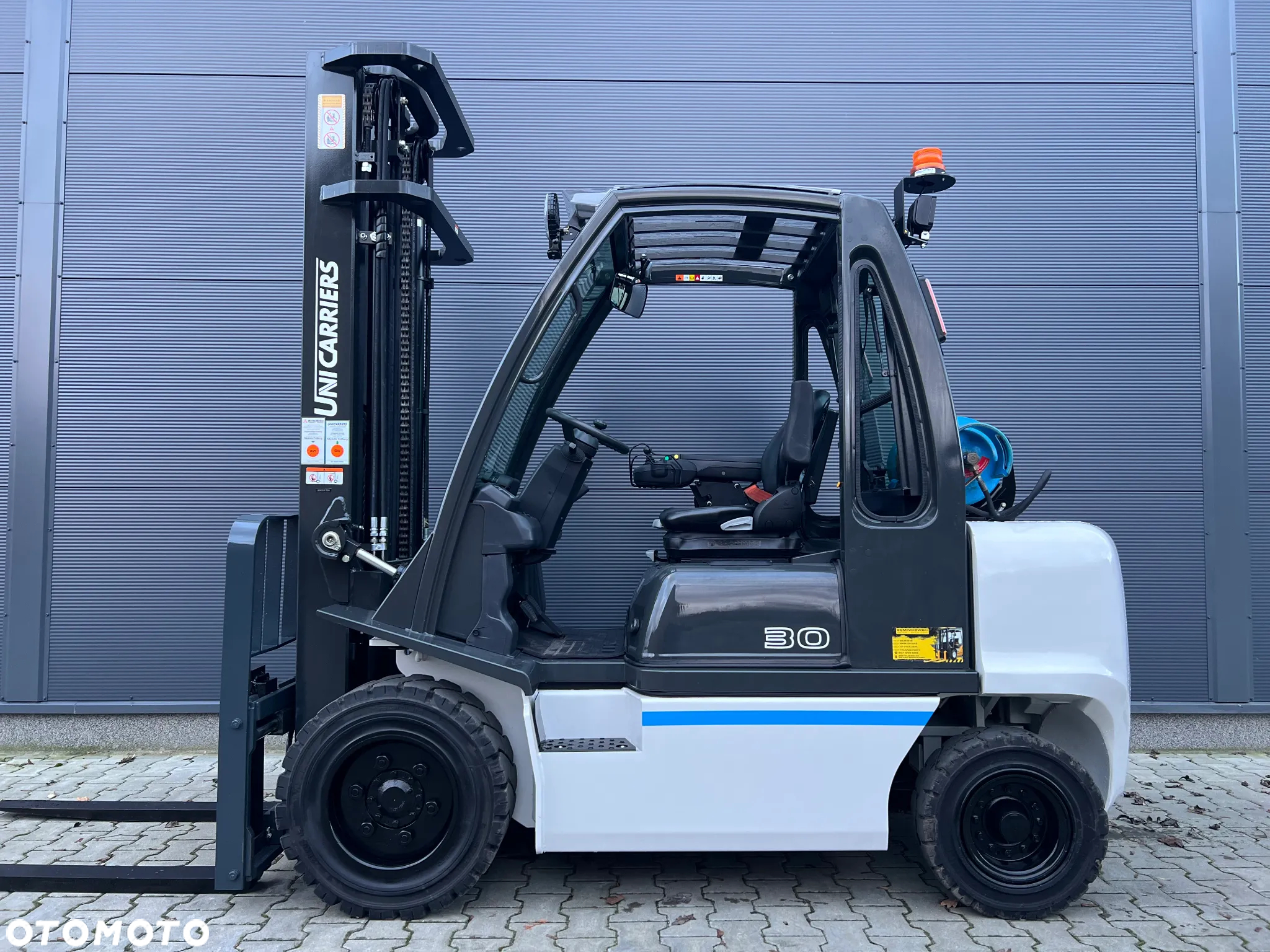 UniCarriers UG1D2A30LQ - 9