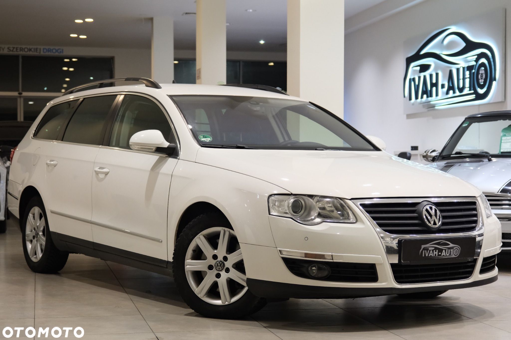 Volkswagen Passat 2.0 TDI Comfortline DSG - 1