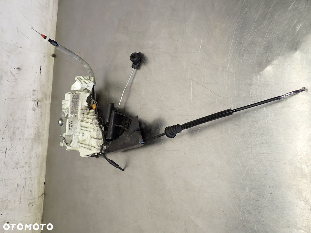 ZAMEK PRAWY TYŁ DRZWI MERCEDES W169 A200 A1697300635 - 5