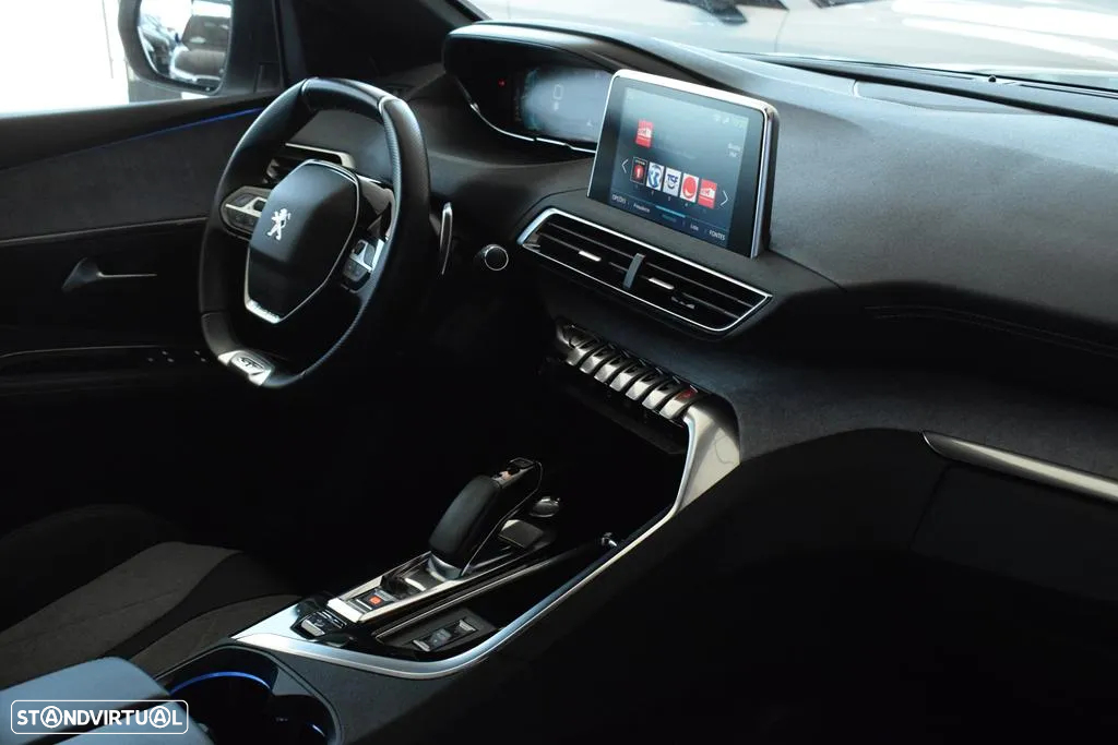 Peugeot 3008 1.6 Hybrid4 GT e-EAT8 - 47