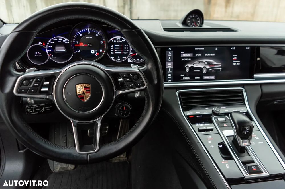 Porsche Panamera - 10