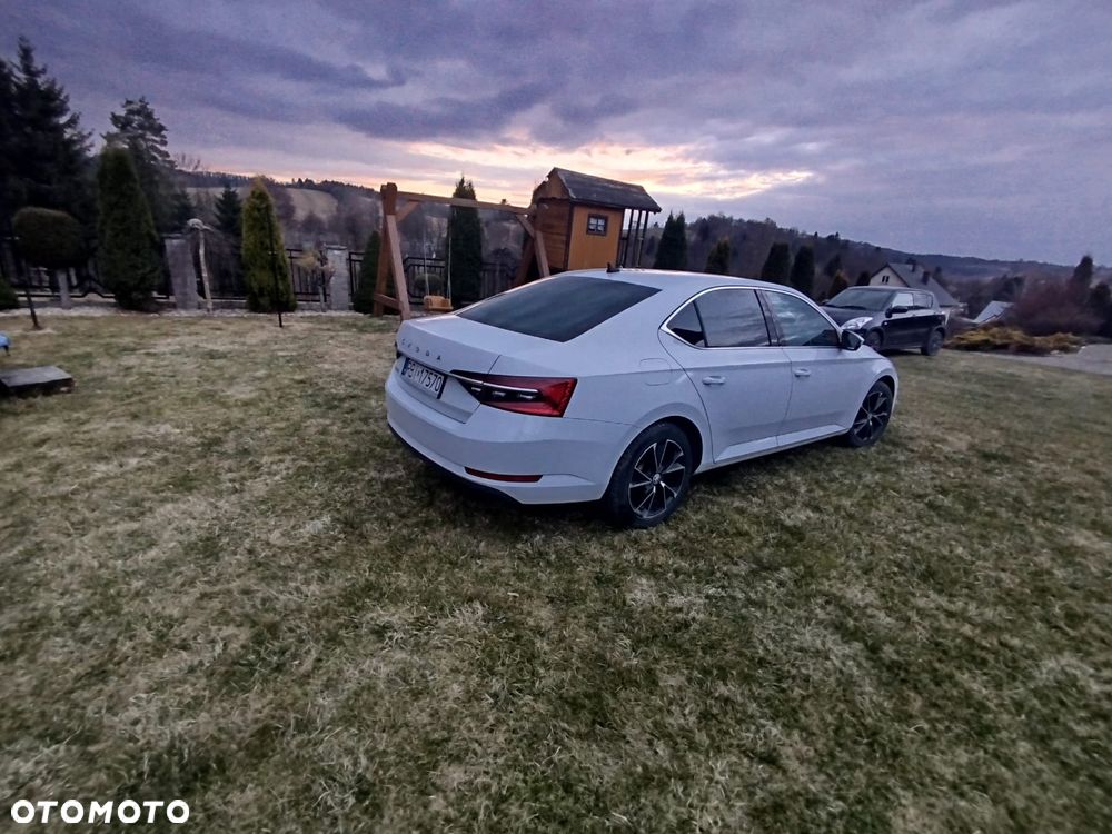 Skoda Superb 2.0 TDI Active - 3