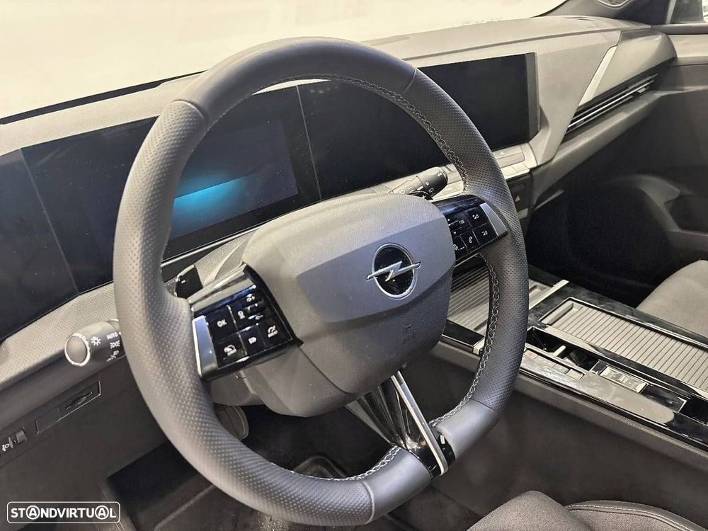 Opel Astra 1.2 T Hybrid GS eDCT - 12